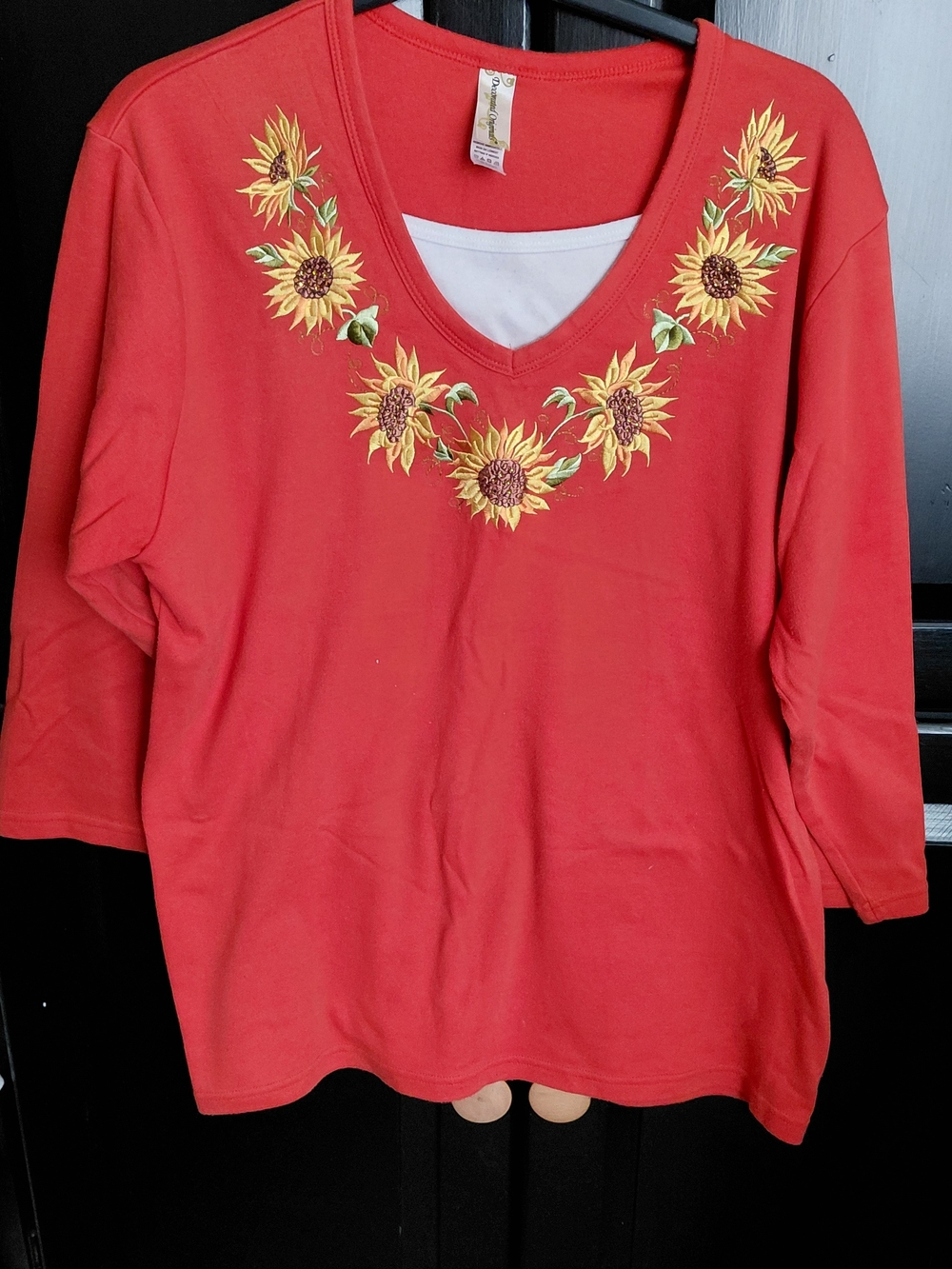 Women's Red Long-Sleeve V-Neck Top with Sunflower Embroidery